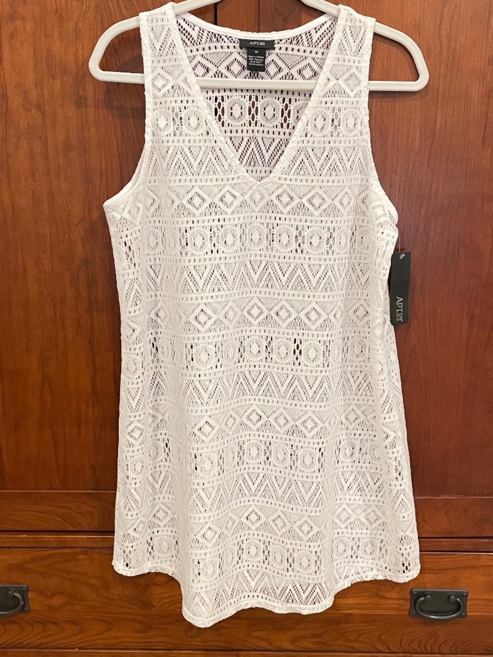 NWT Apt. 9 White Crochet V-Neck Swim Cover-Up - Size Medium